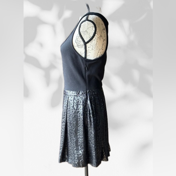 LaROK Deep Scoop Neck Dress, Black-on Black Leather-Look Skirted Bottom NWT (M) - Picture 4 of 8